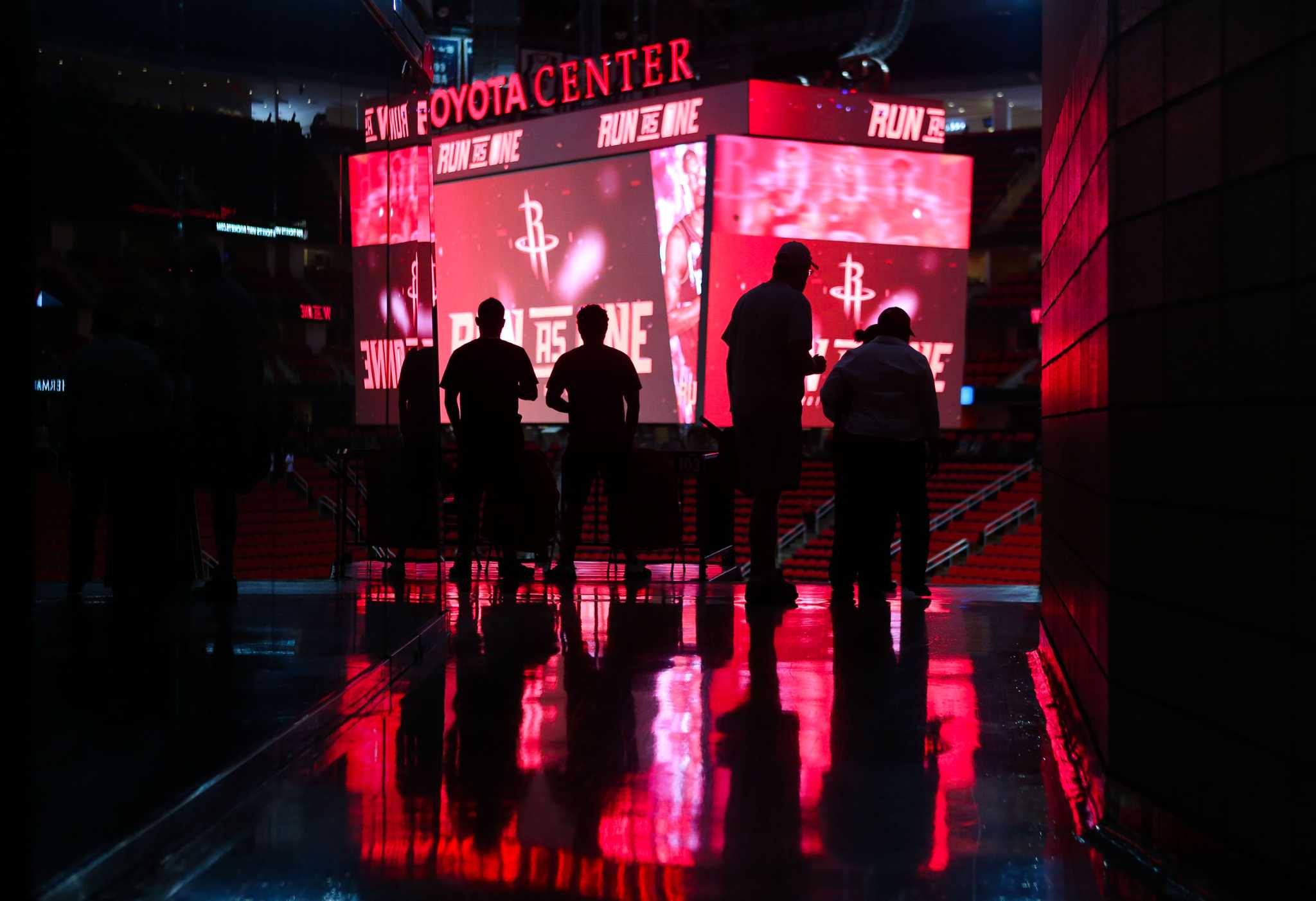 Kylie Jenner & Boyfriend Travis Scott Attend Houston Rockets Game!: Photo  4092357, Kylie Jenner, Travis Scott Photos