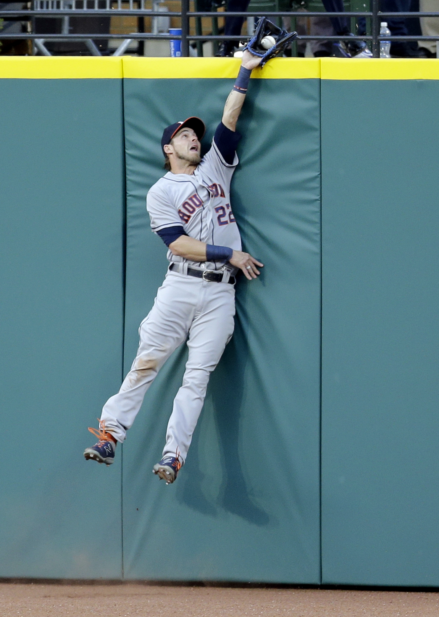 Jason Kipnis proves he belongs in centerfield with phenomenal catch