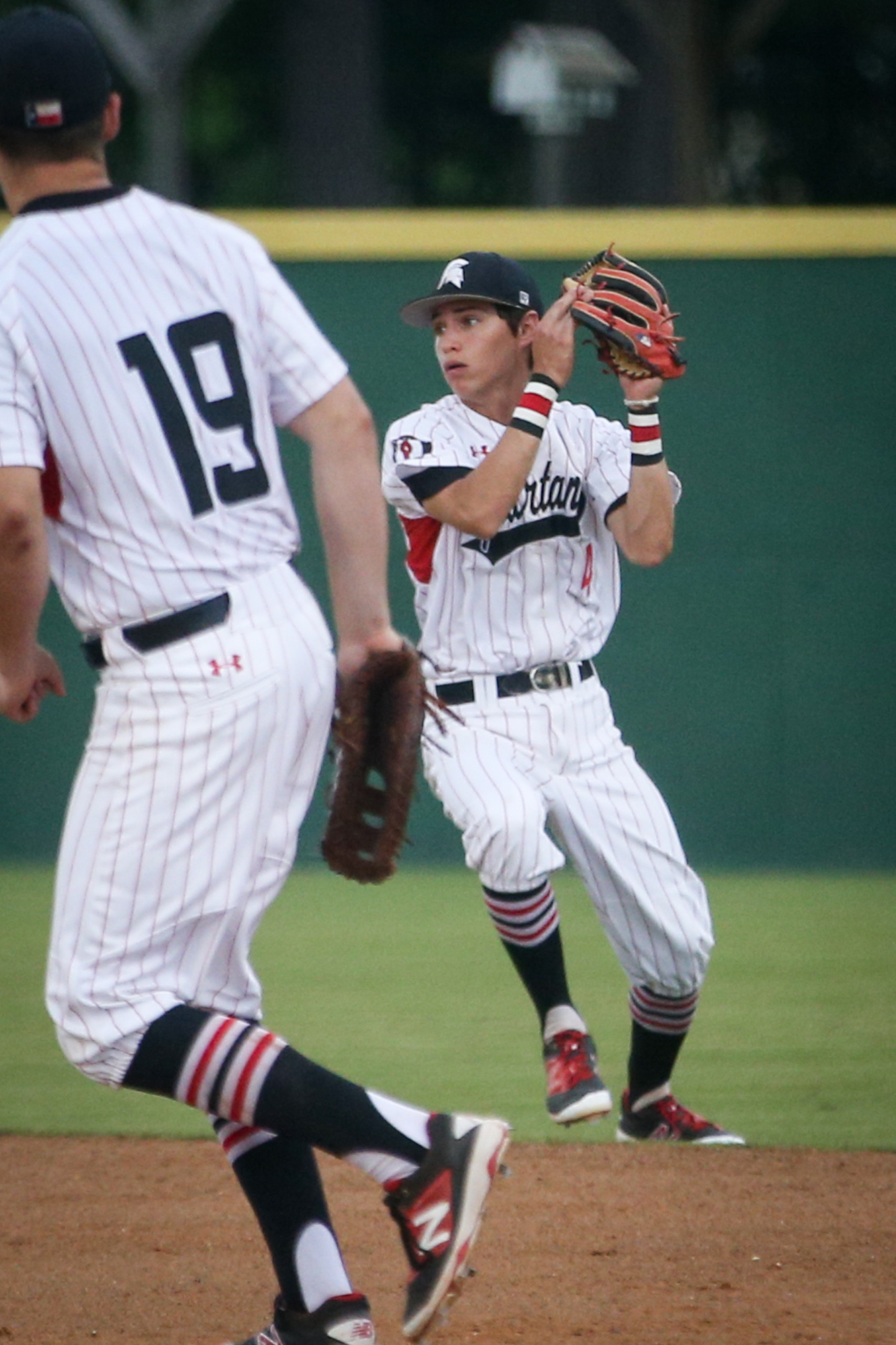 Montgomery keeps playoff hopes alive with win at Caney Creek