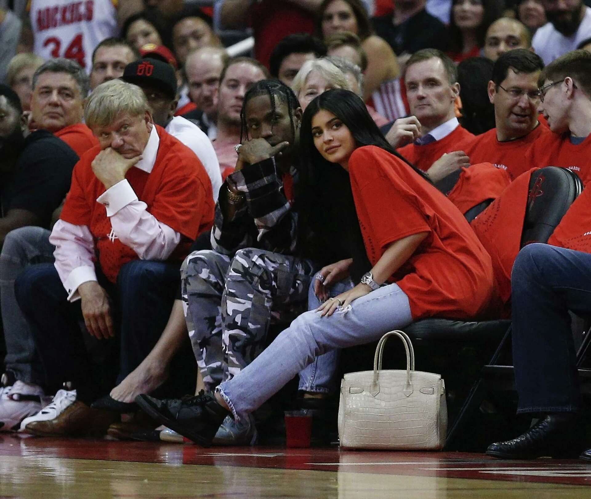 Kylie Jenner, Travis Scott take in Rockets game together
