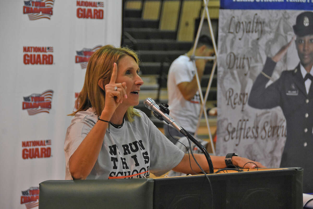 As MaxPreps honors Cy Falls Hoops, the school celebrates its culture of
