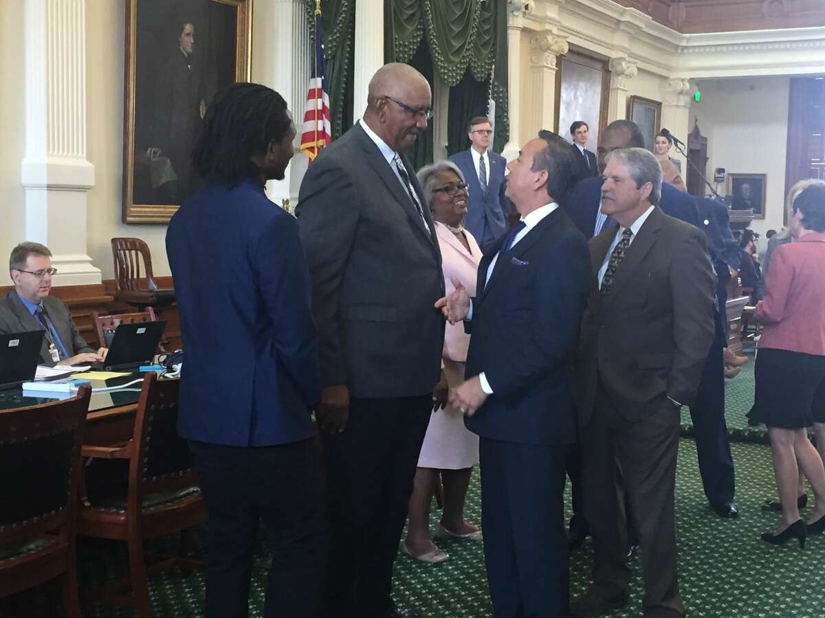 George "The Iceman" Gervin meets with lawmakers April 26, 2017 in Austin.