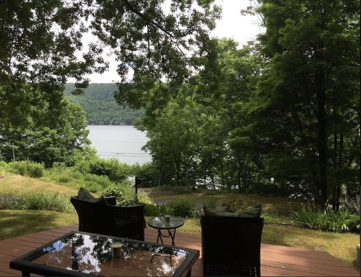 Photos Airbnb Finger Lakes getaways
