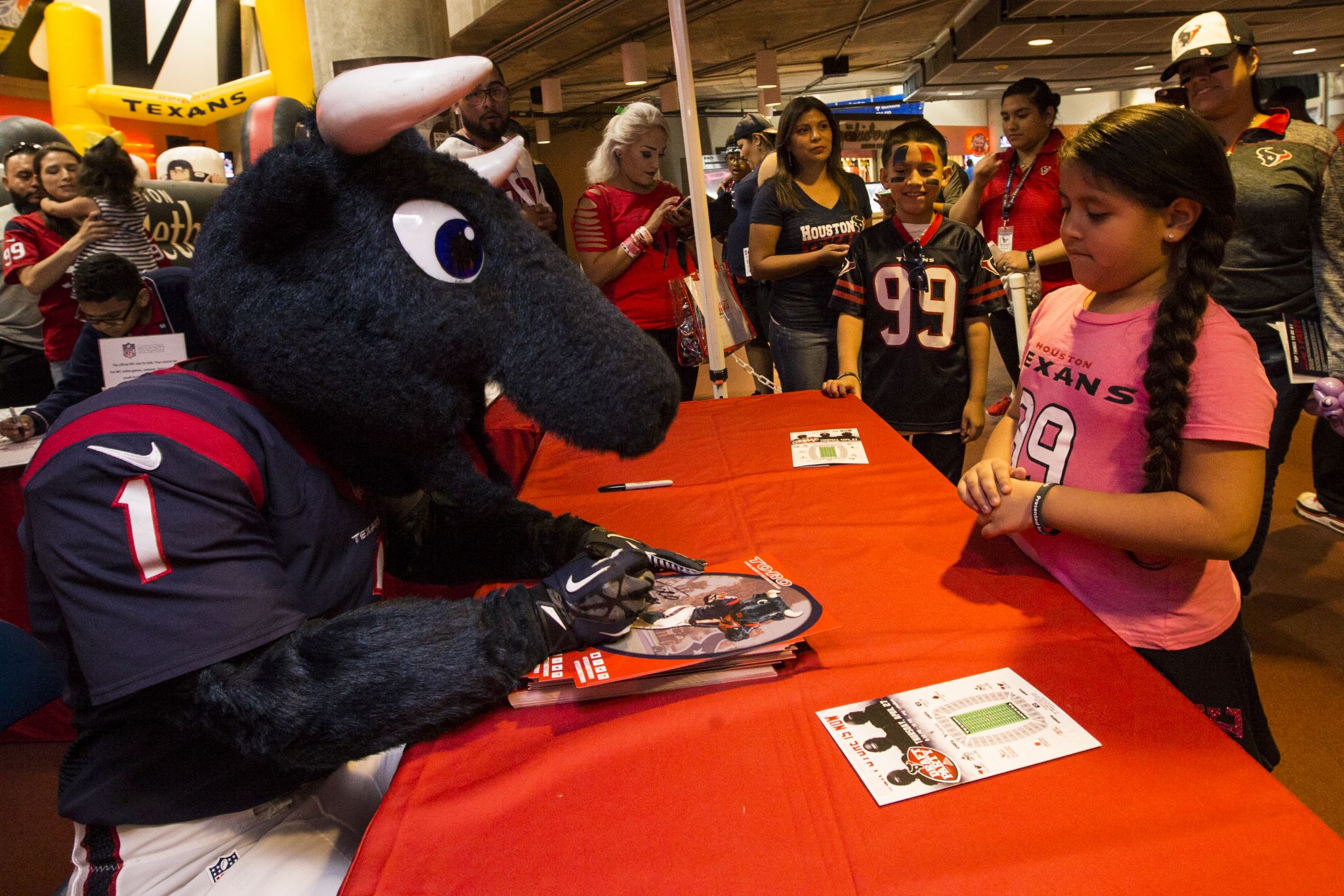 Houston Texans - Tickets for our 2017 #Texans draft party are on sale now!  BUY: bit.ly/2oaSD9a