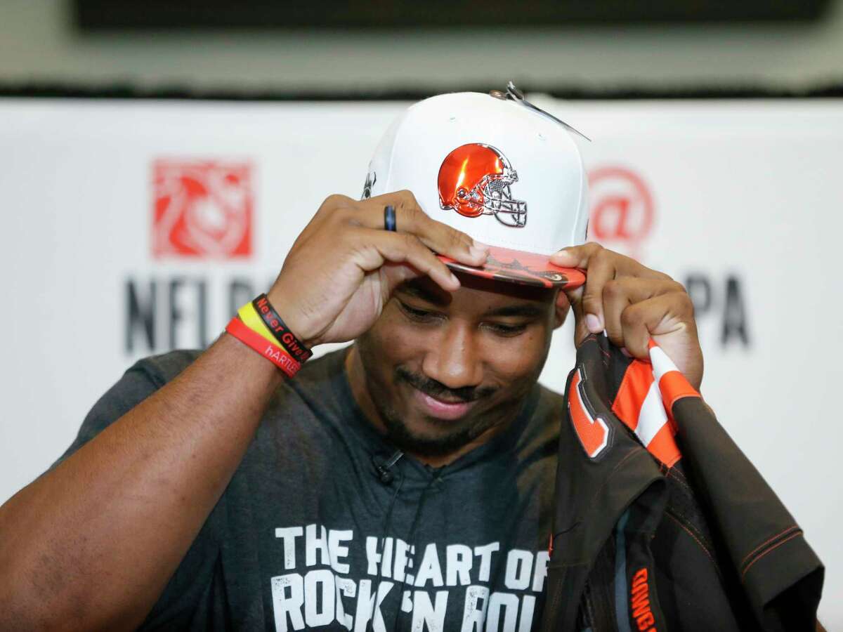 Browns make low-key Myles Garrett top pick