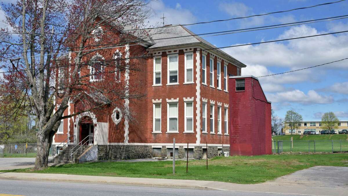 Corinth's historic Main Street School still empty
