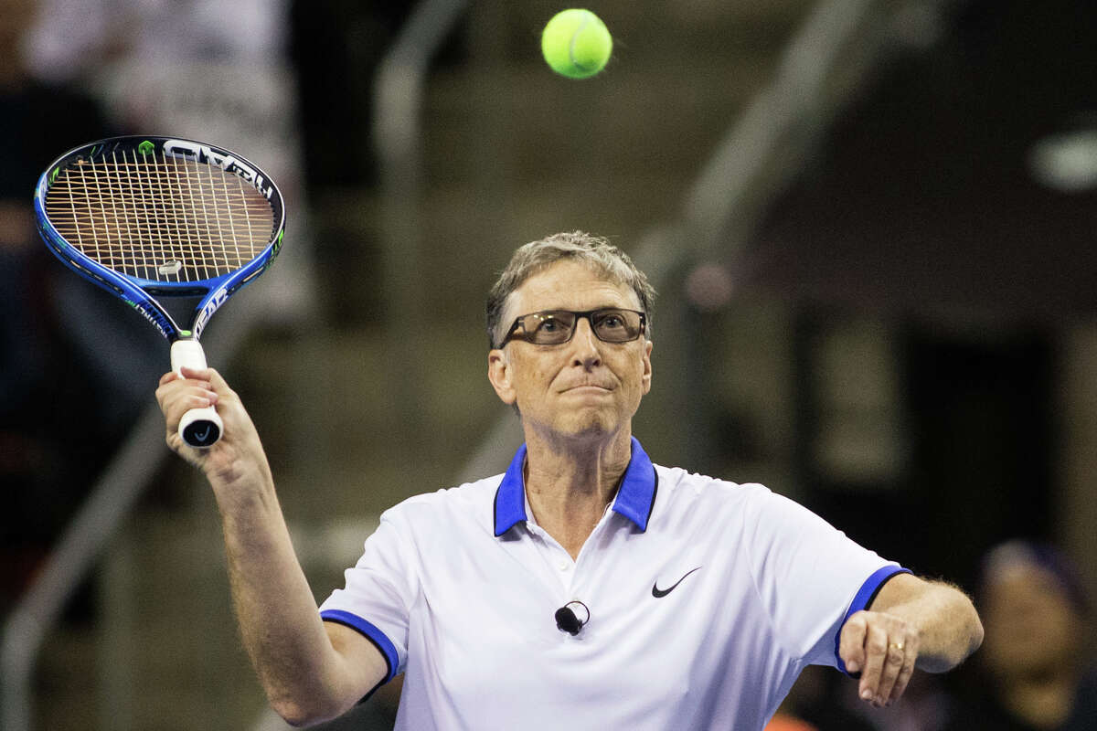 Bill Gates, Roger Federer play doubles for charity