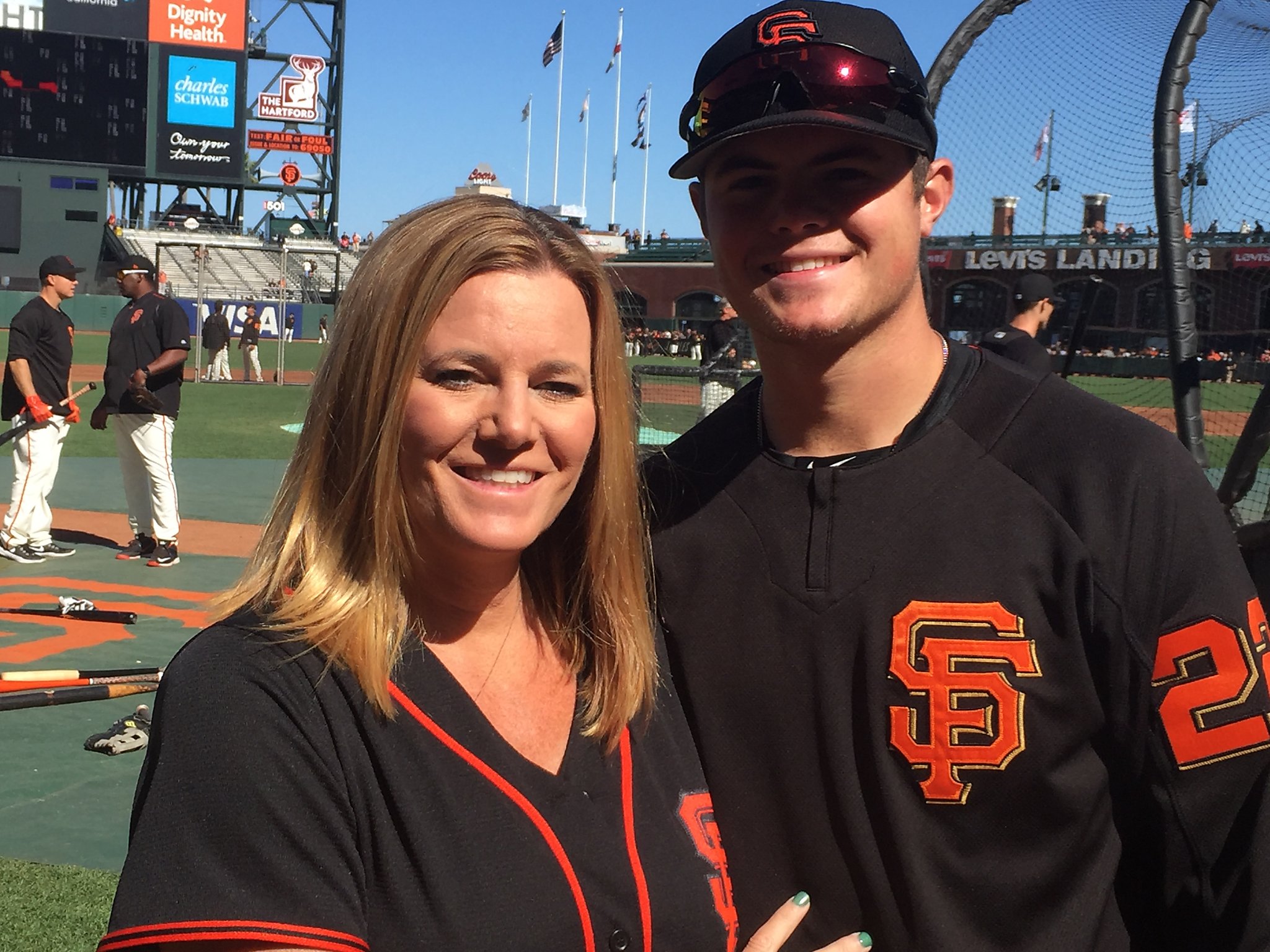 Super Mom' fueled Arroyo's rise with the Giants