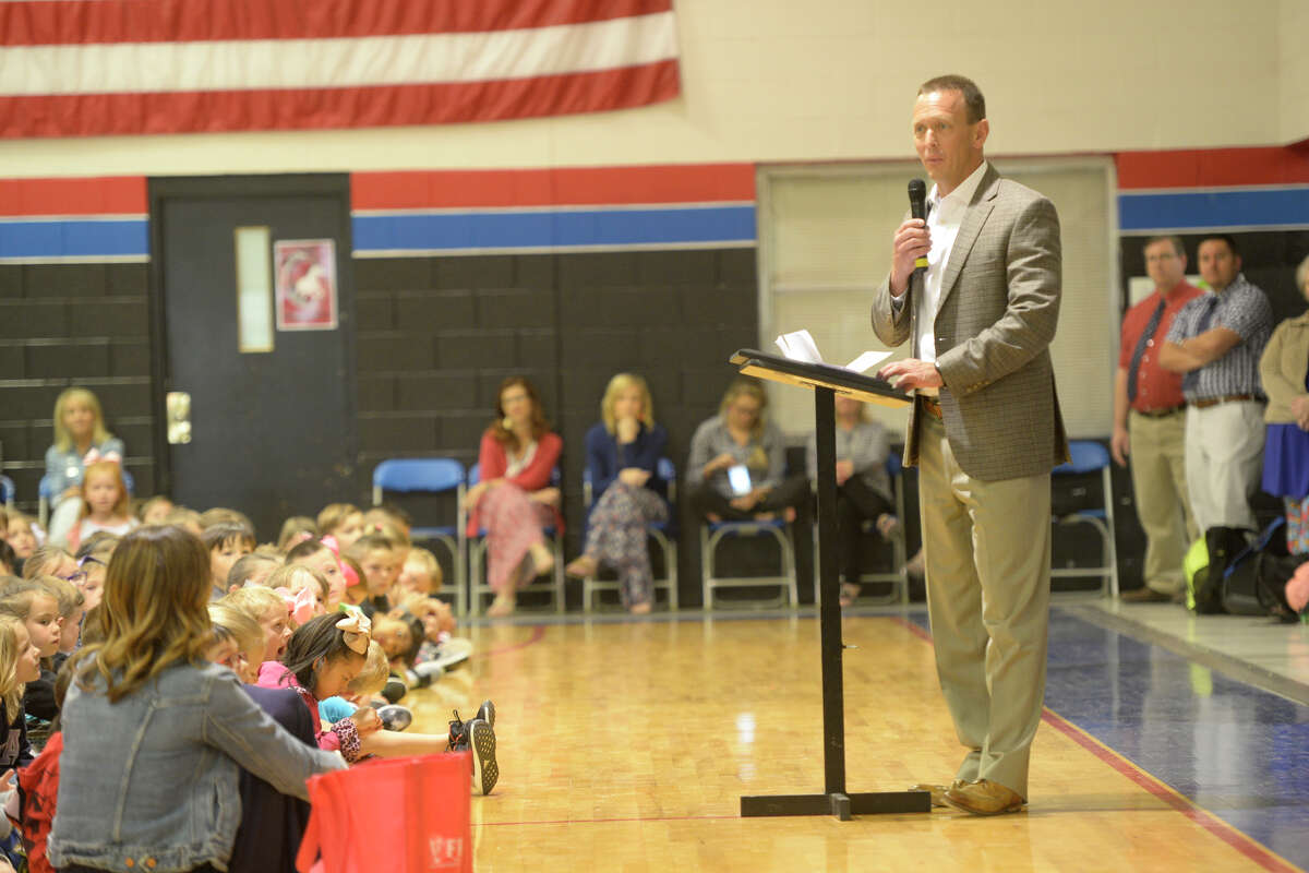 MCS superintendent presented with honorary doctorate from ACU