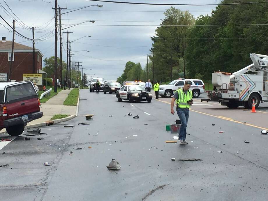 Manhunt for driver of stolen SUV after crash in East Greenbush Times