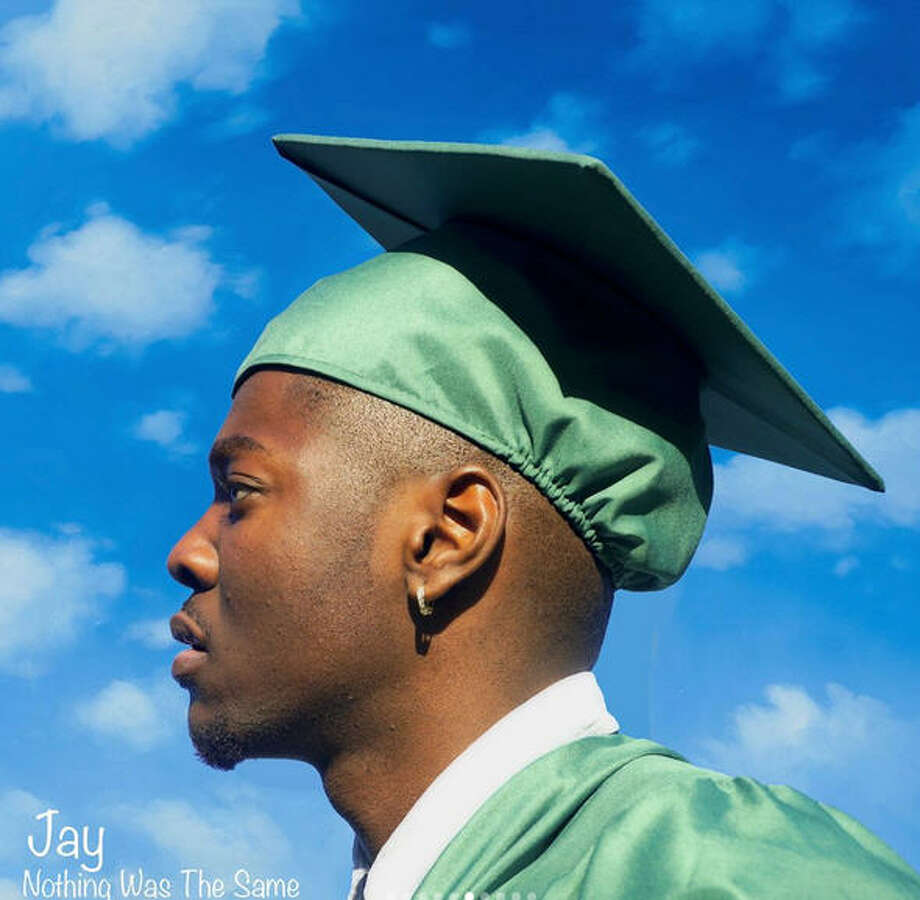 University of North Texas student turns his graduation pictures into