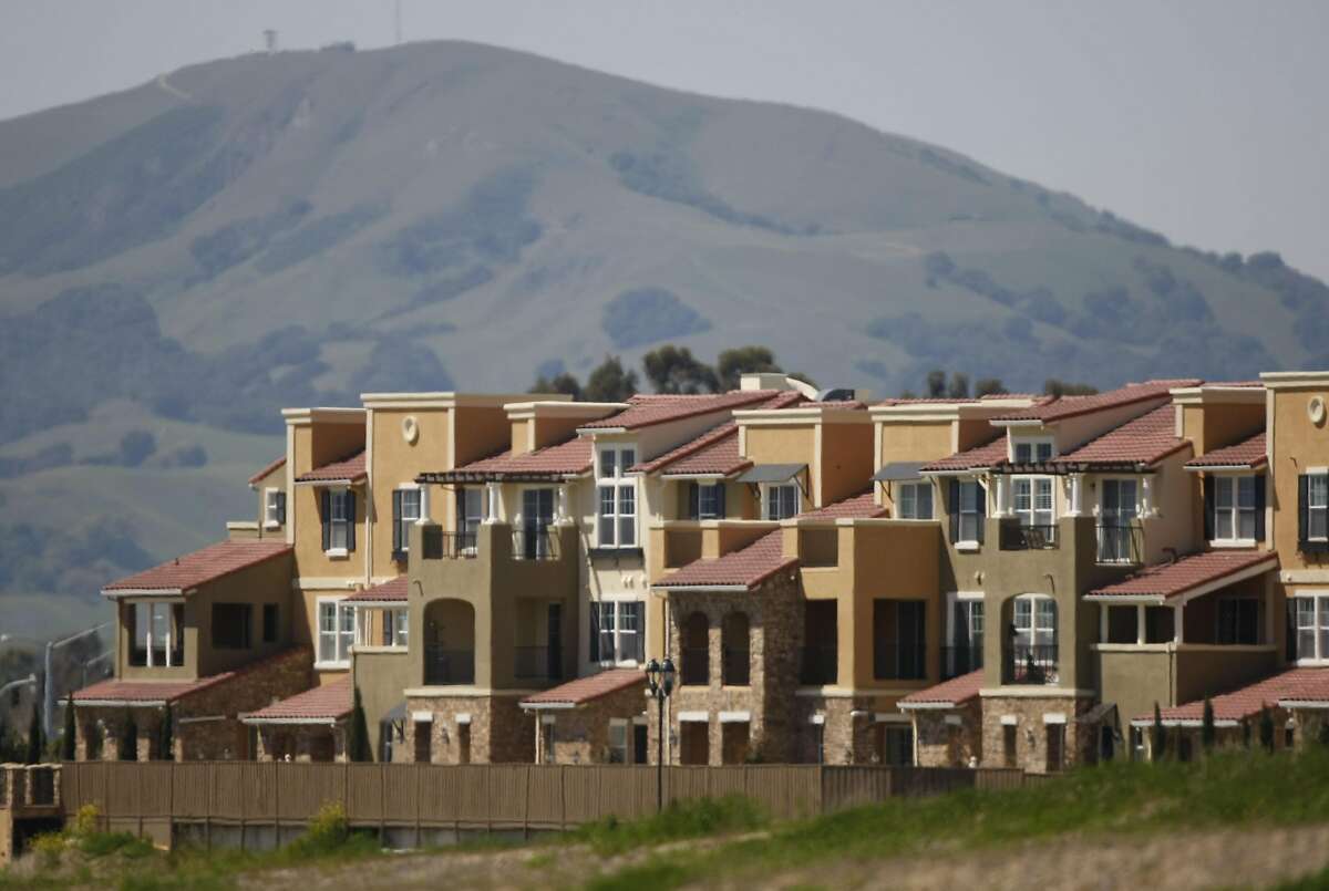 Bay Area home prices hit record as sales drop