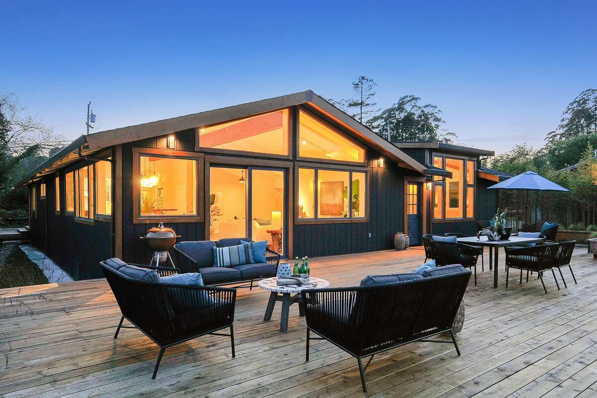 Bolinas home puts surrounding nature on display