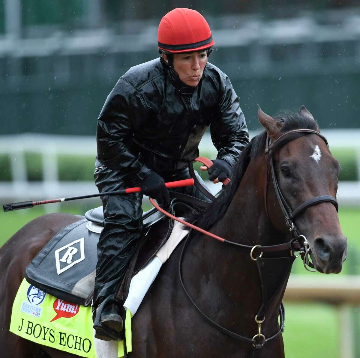 Kentucky Derby lacks dominant runner, chance of early rain