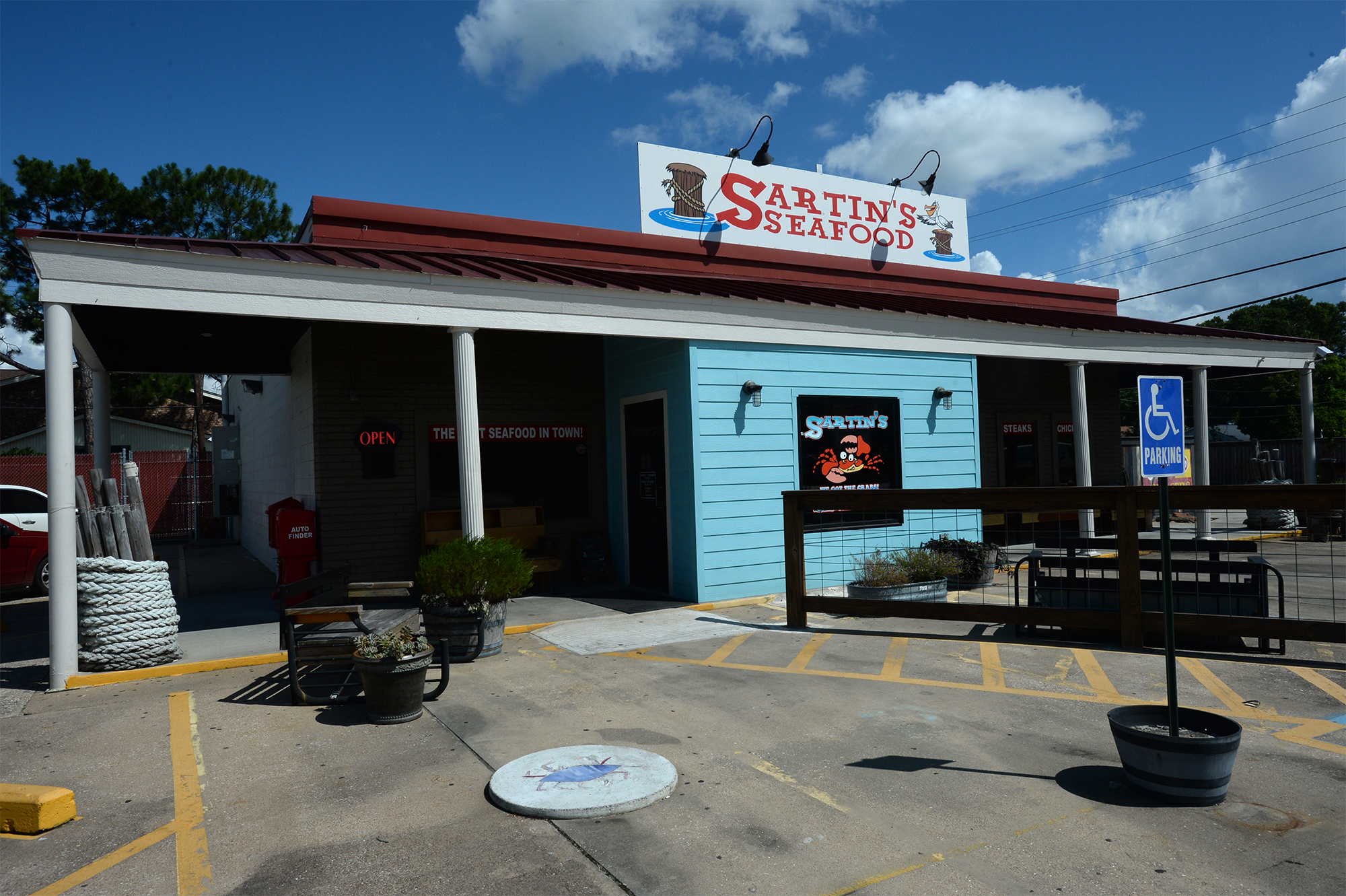 Sartin s Seafood in Nederland downsizing moving