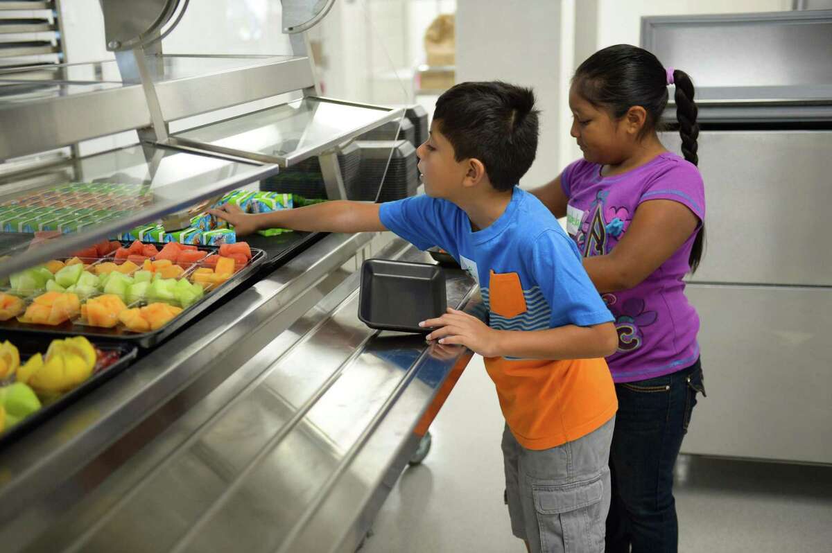 A reader applauds a bill intended to stop the shaming of hungry students.