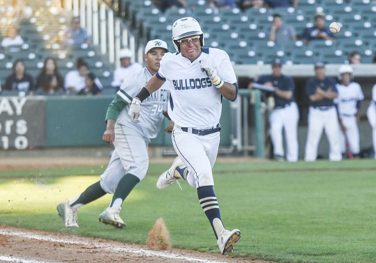 Albert Gonzalez hit his second home run of the season Thursday in Alexander’s 10-2 loss to Reagan. Gonzalez is likely to take the mound in Game 2 as the Bulldogs look to keep their season alive.