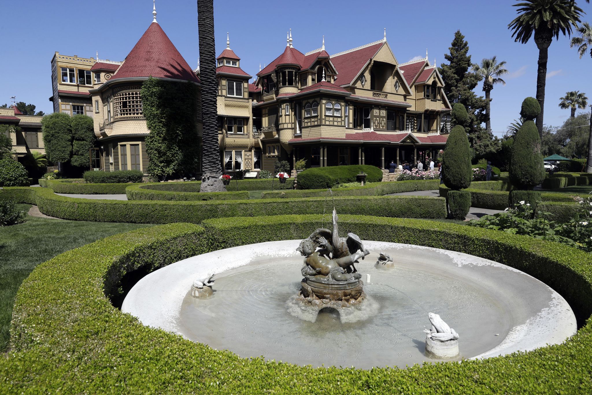 'San Jose has weird house': How the Winchester Mystery House was reported on in the ...