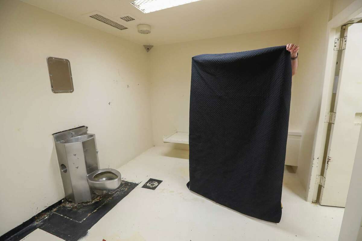 Jails struggle with hygiene for some women inmates