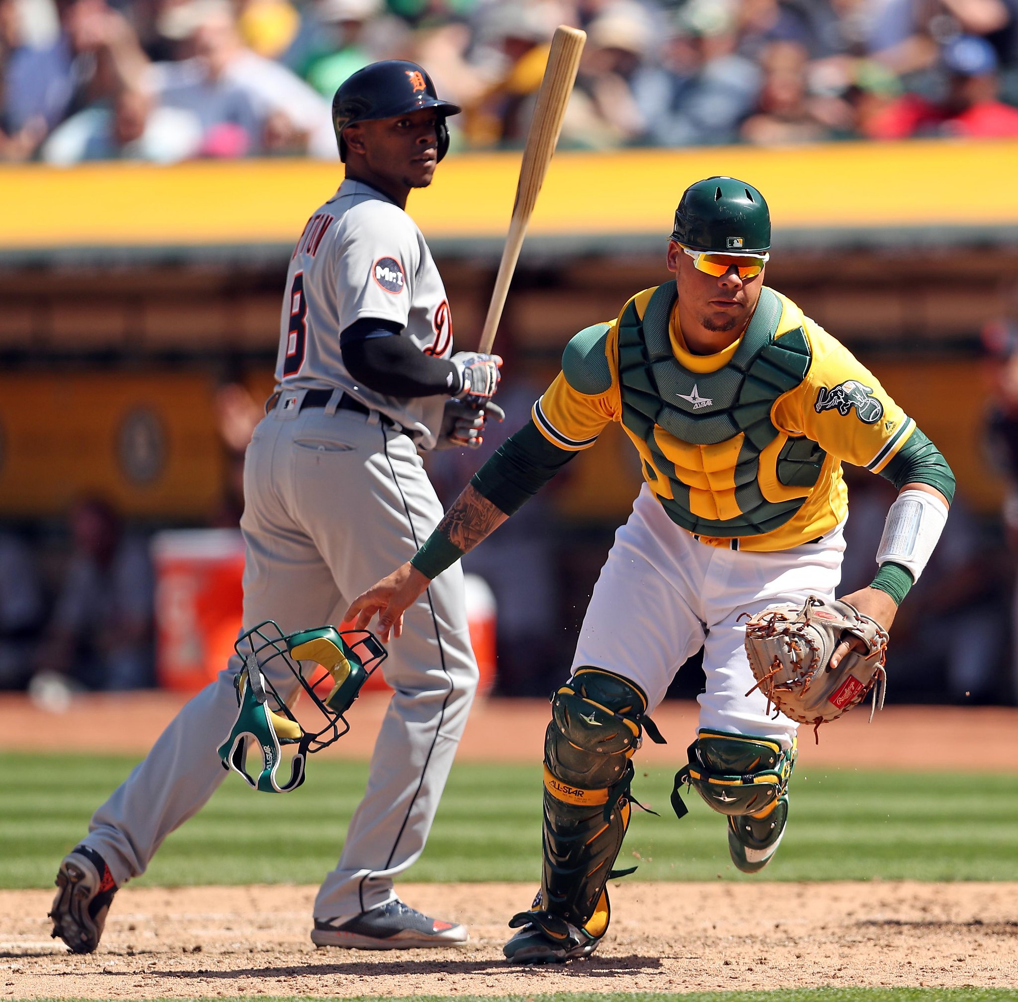 Oakland A's beat Detroit Tigers 8-6 on Ryon Healy's two-run ninth