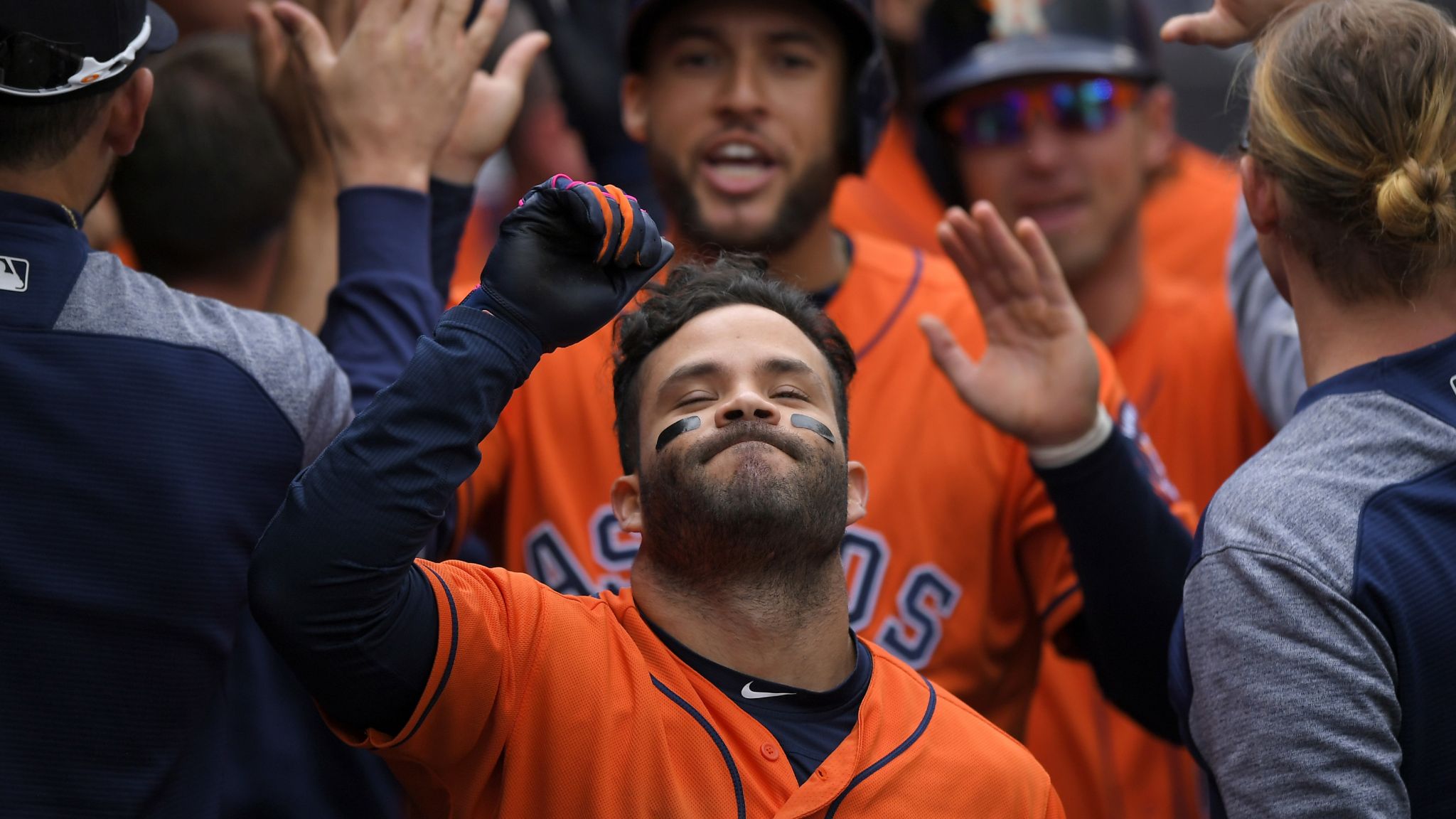 Jose Altuve Powers Astros Past Angels