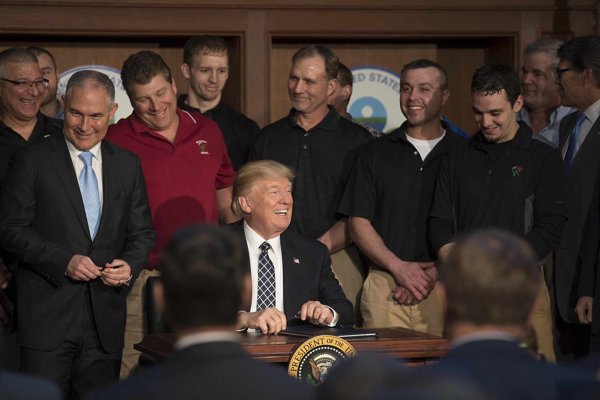 EPA dismisses 5 scientists from key review panel