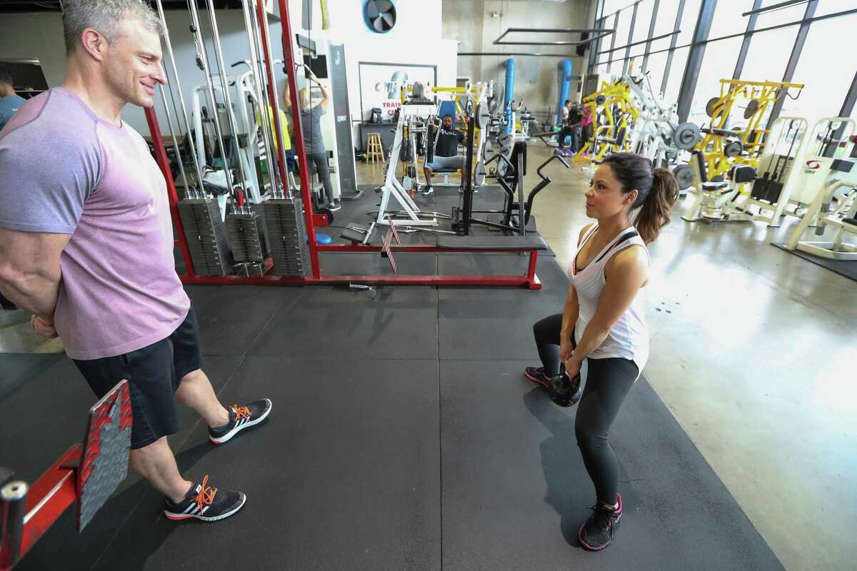 KPRC's Jennifer Reyna returns to the fitness ring