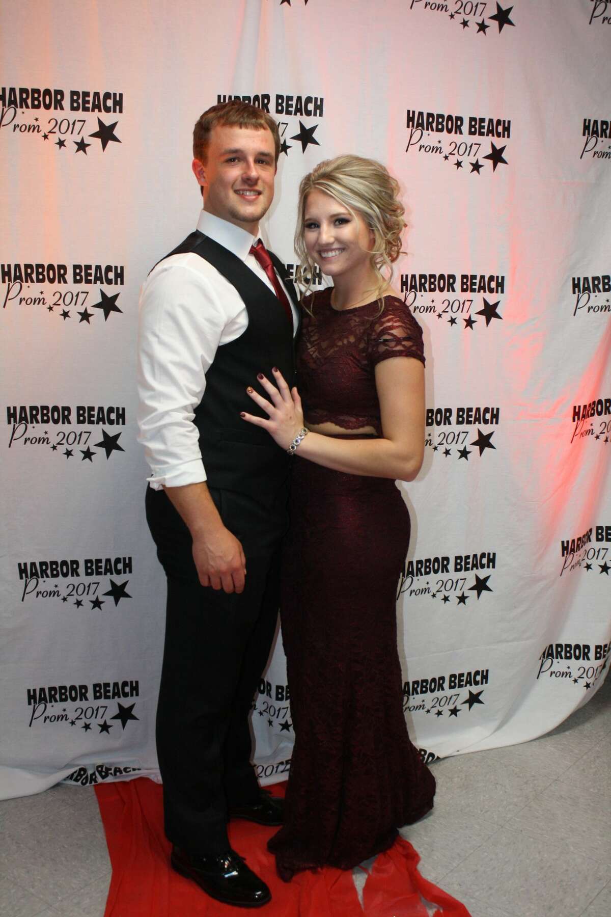 The 2017 Harbor Beach Prom was held Saturday at the Ubly Foxhunters Club.