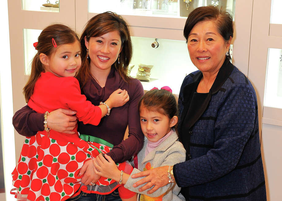 Bay Area celebrities and their moms SFGate(01)