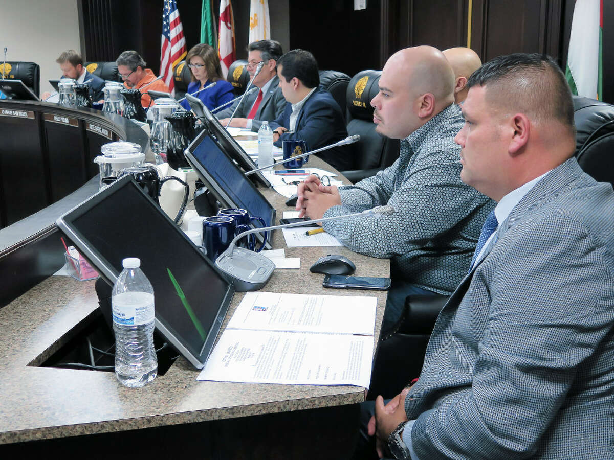 Council members and Mayor at City Council special meeting of, May 8, 2017.