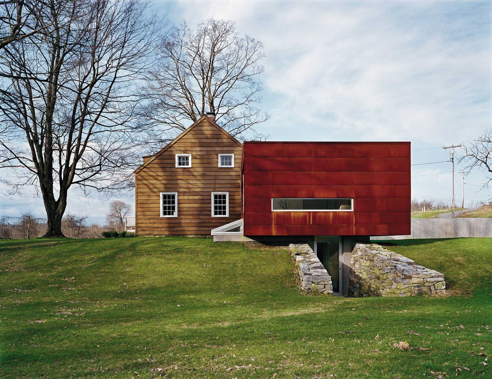 Architecture book tells the stories of 18 newold homes