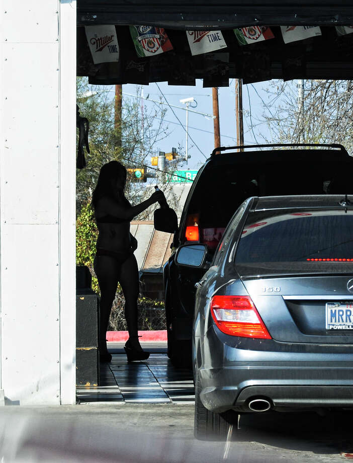 Laredo Drive Thru Bikinis Mami Chulas Hot Sex Picture