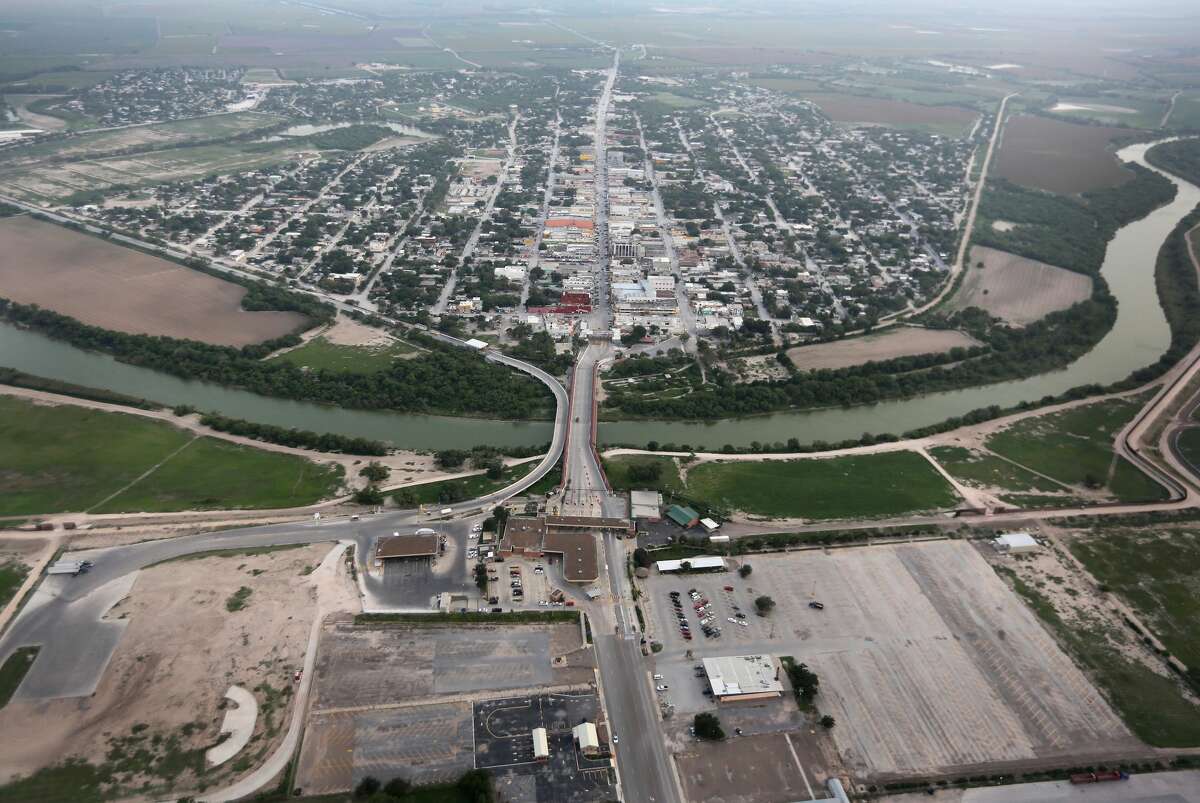 San Antonio woman allegedly caught with 200K in crystal meth at border