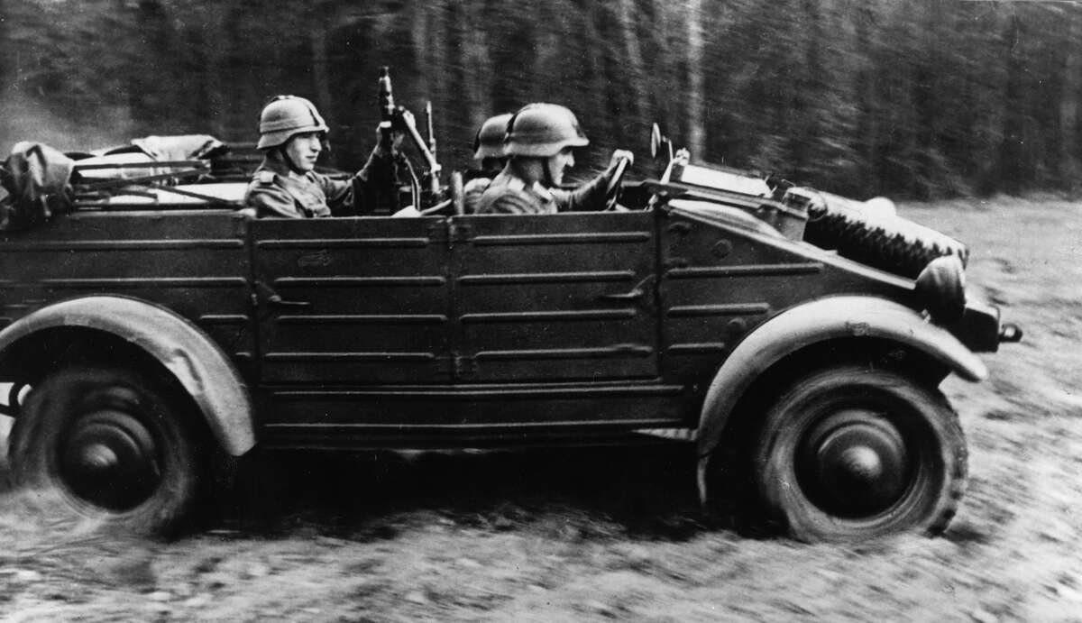 Volkswagen Kübelwagen Years active: 1940 - 1945