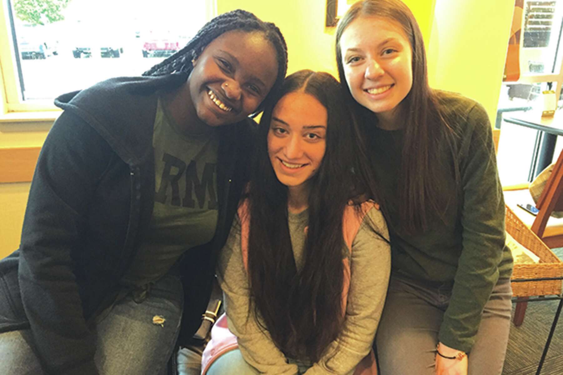 Exchange students taking home memories
