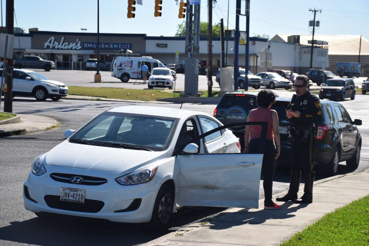 SAPD Officer Hospitalized After Motorcycle Flips In Wreck Near S.A ...