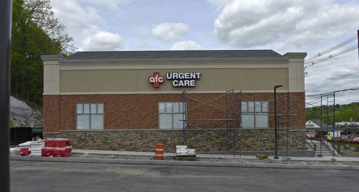 Summit finds success in Danbury again; Texas Roadhouse