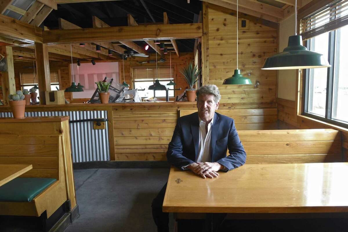 Summit finds success in Danbury again; Texas Roadhouse opening by June 1 - Texas Roadhouse Newtown Road Danbury Ct