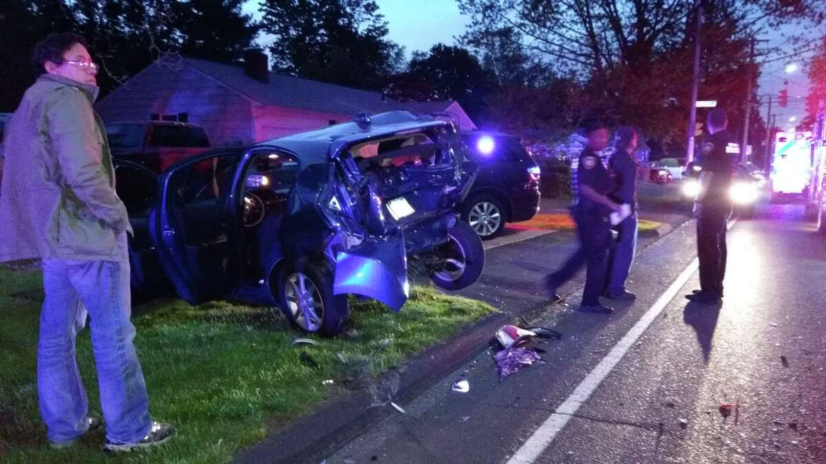 Three hurt after fivecar crash in Stamford