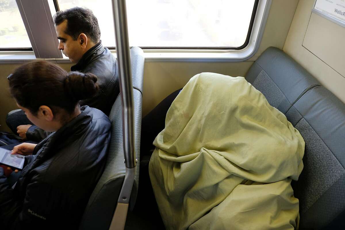 BART likely to replace seat-hog law with etiquette campaign