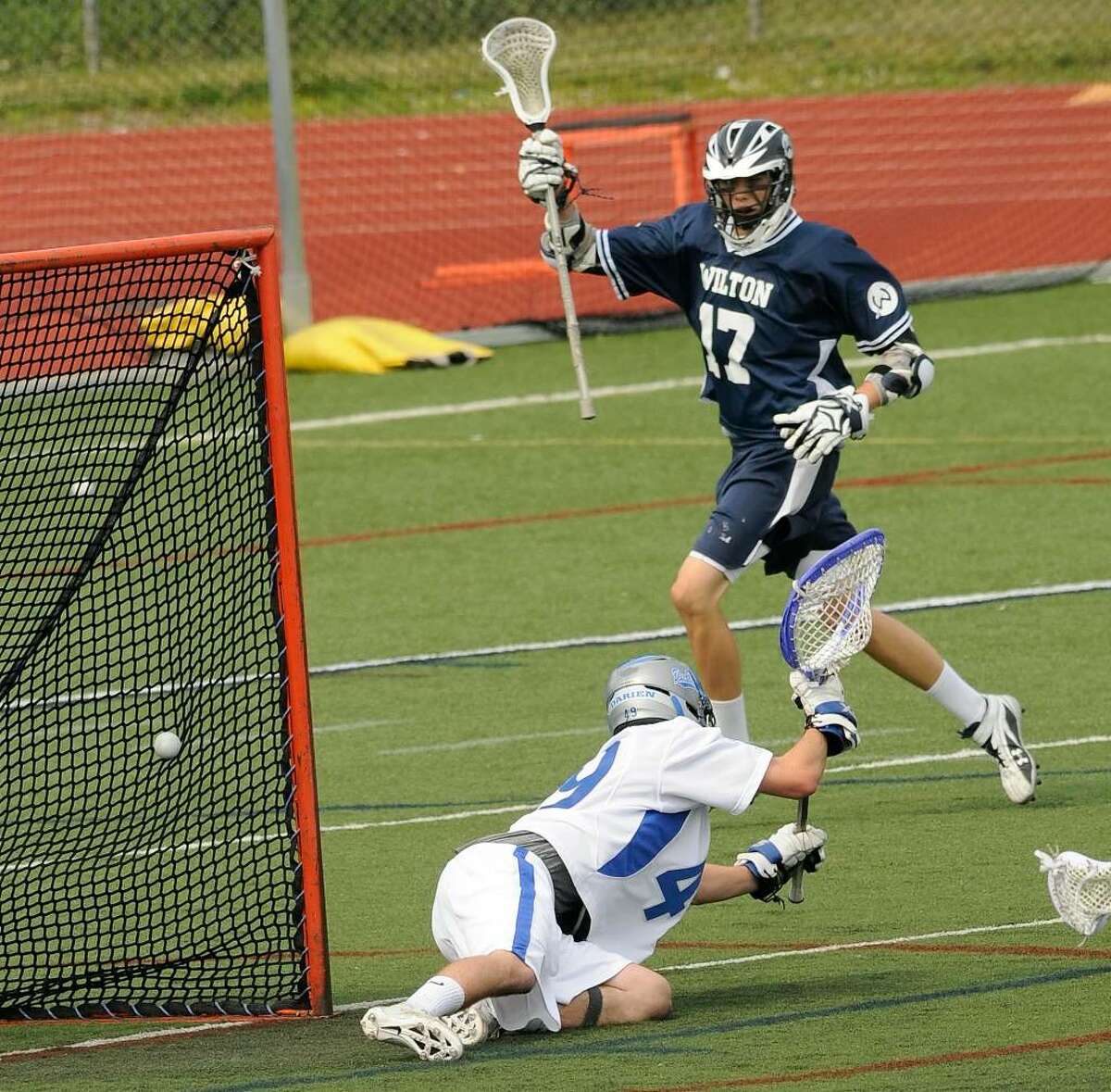 Darien boys lacrosse wins 10-9 thriller