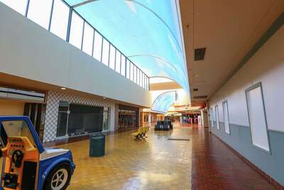 san jacinto mall movies