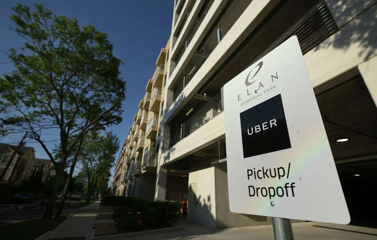 At the Elan Memorial Park apartments, one of the Greystar complexes debuting Uber spaces, residents calling for Uber rides will select one of three pickup spots. ﻿