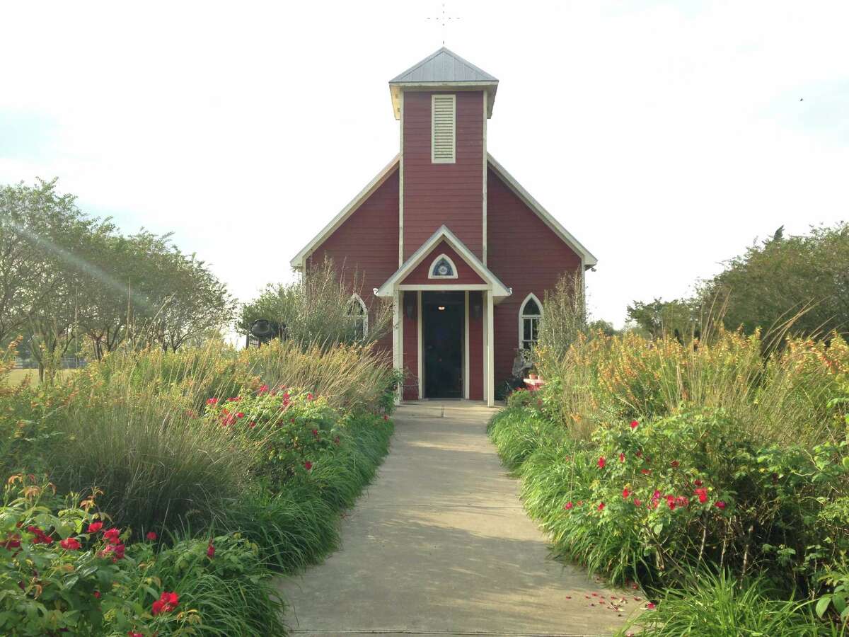 Rolling countryside beckons in Brenham