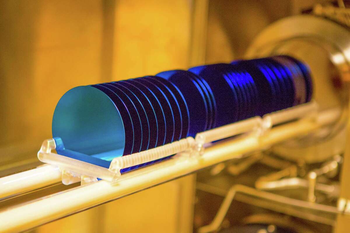 SUNY Poly prof gets 625,000 DOE grant