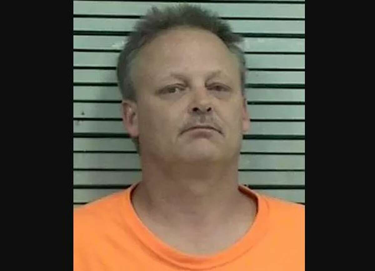 Shaun E. Taylor, 46, texted the Hood County Sheriff’s Office AND 911 operators to complain that a bar overserved him. >>Click to see the strictest and most-lenient states on drunk driving.