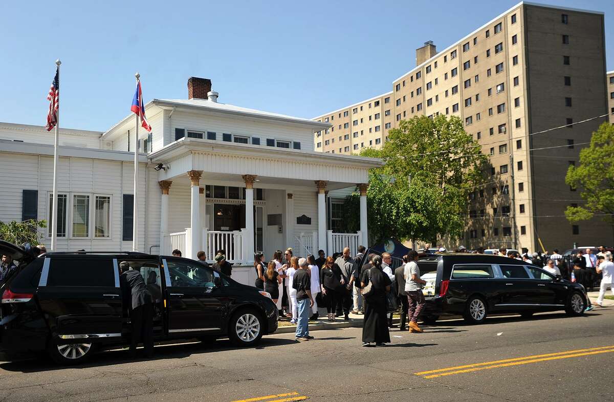 Jayson Negron funeral held in Bridgeport after police shooting
