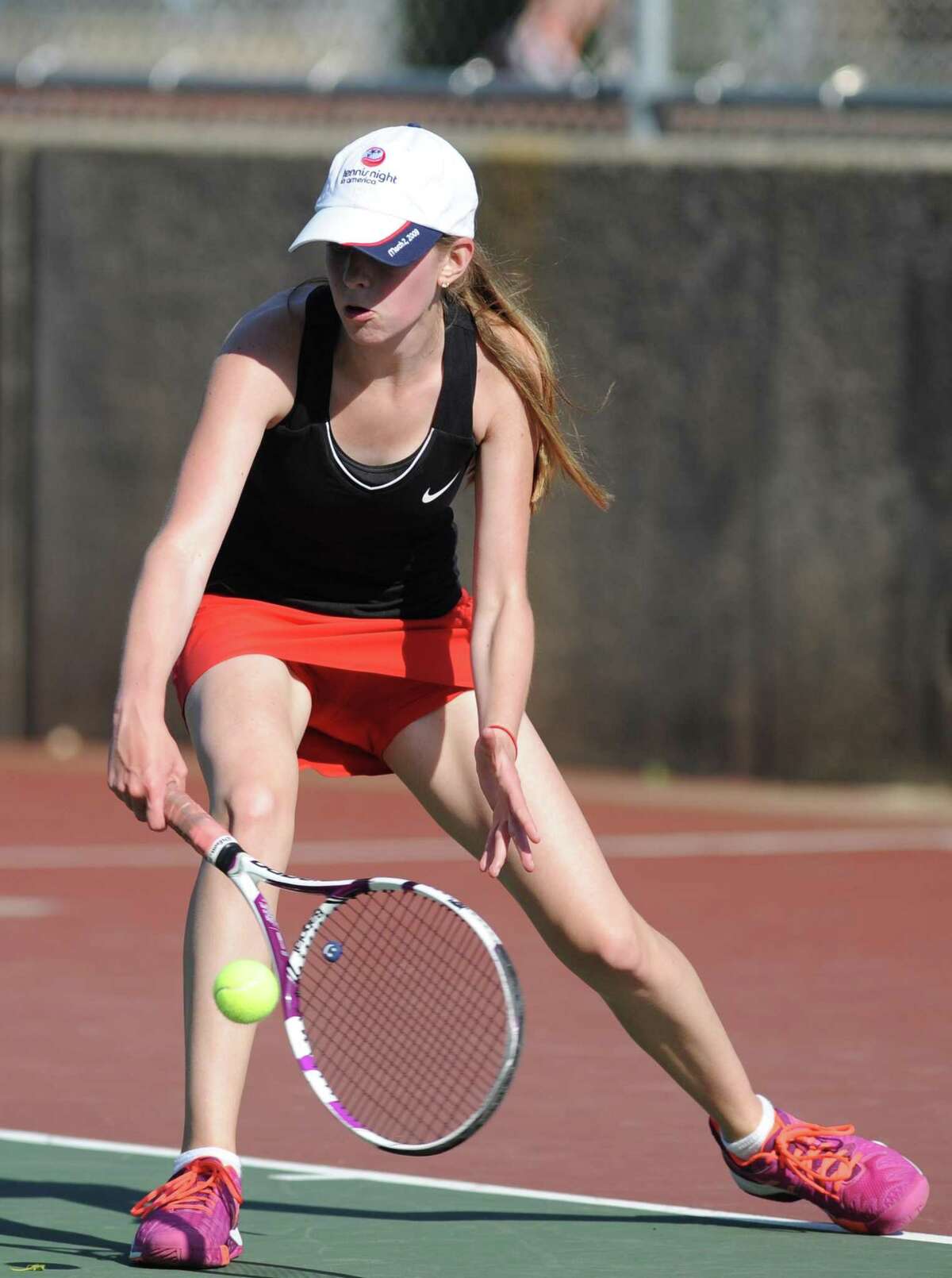 Greenwich girls tennis team eliminates Ludlowe, advances to FCIAC