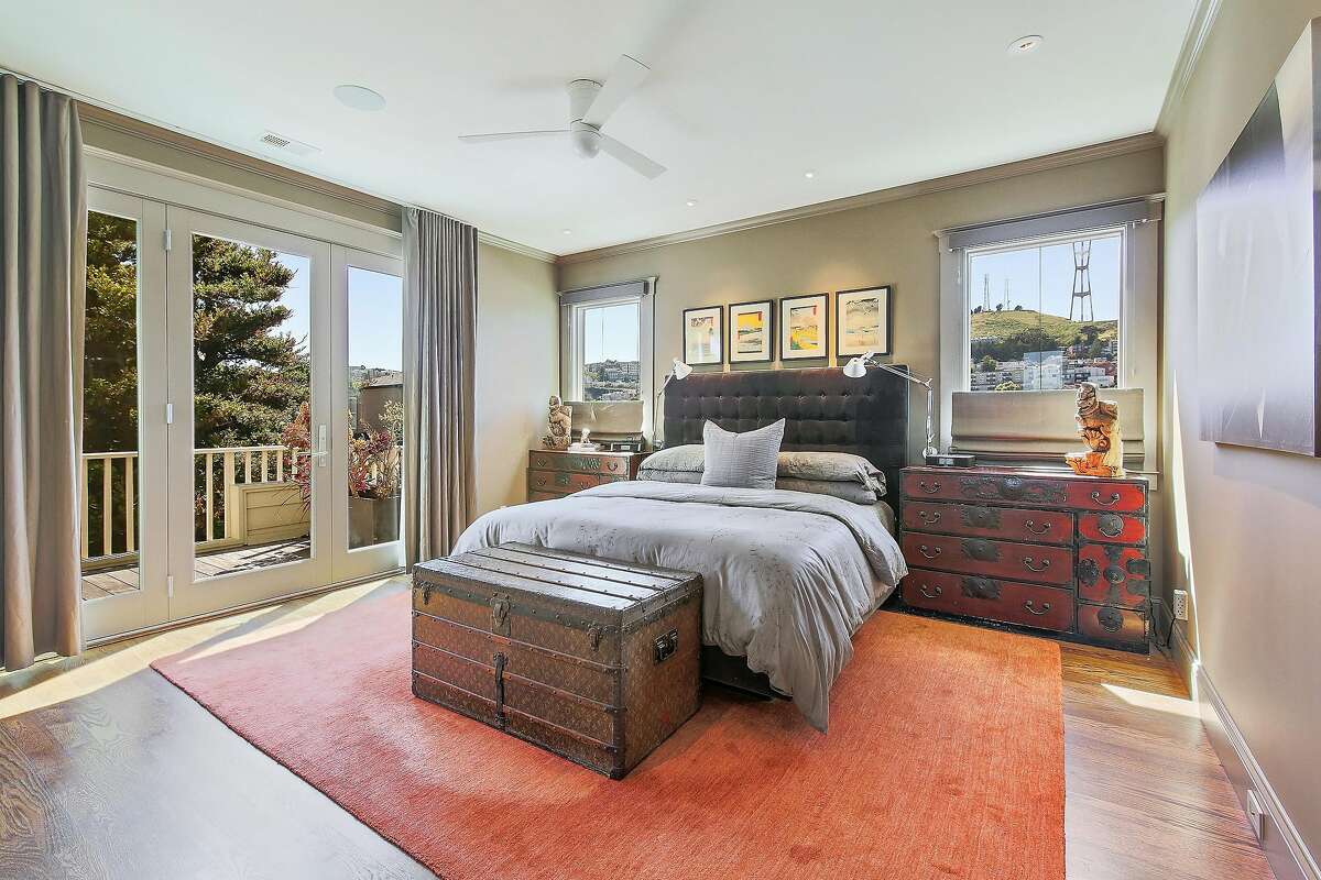 Sumptuous details in Eureka Valley view home