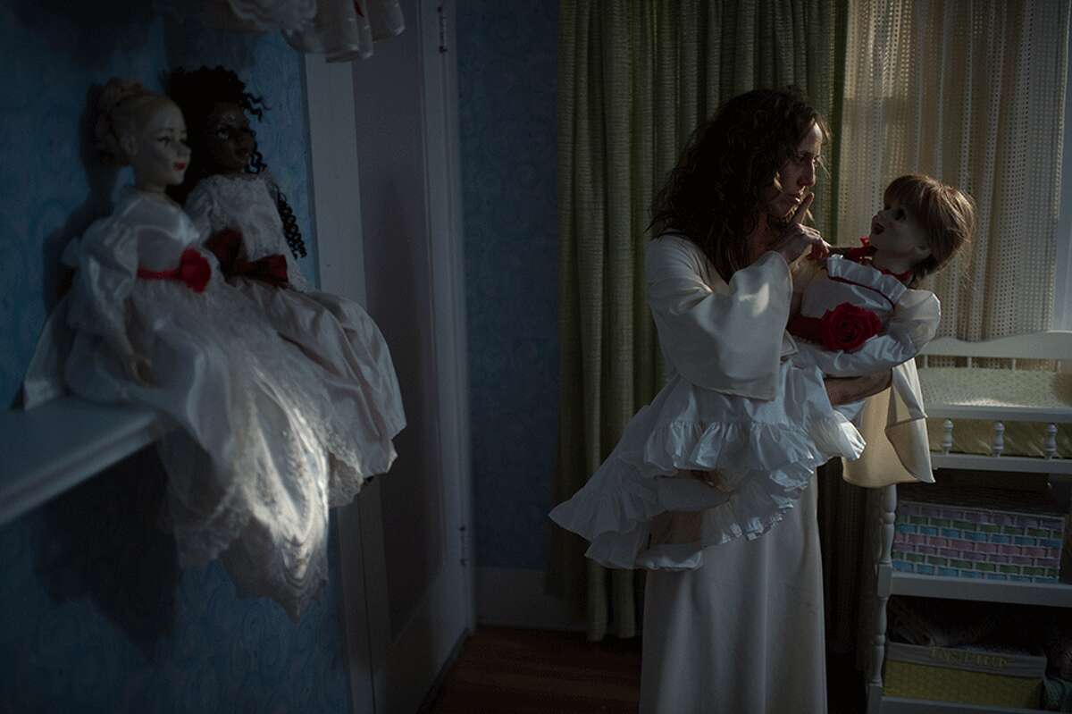 Annabel and sarah. Annabel and sarah. Annabel and sarah. Талита бейтман проклятие аннабель зарождение зла. Annabel and sarah are ответы.